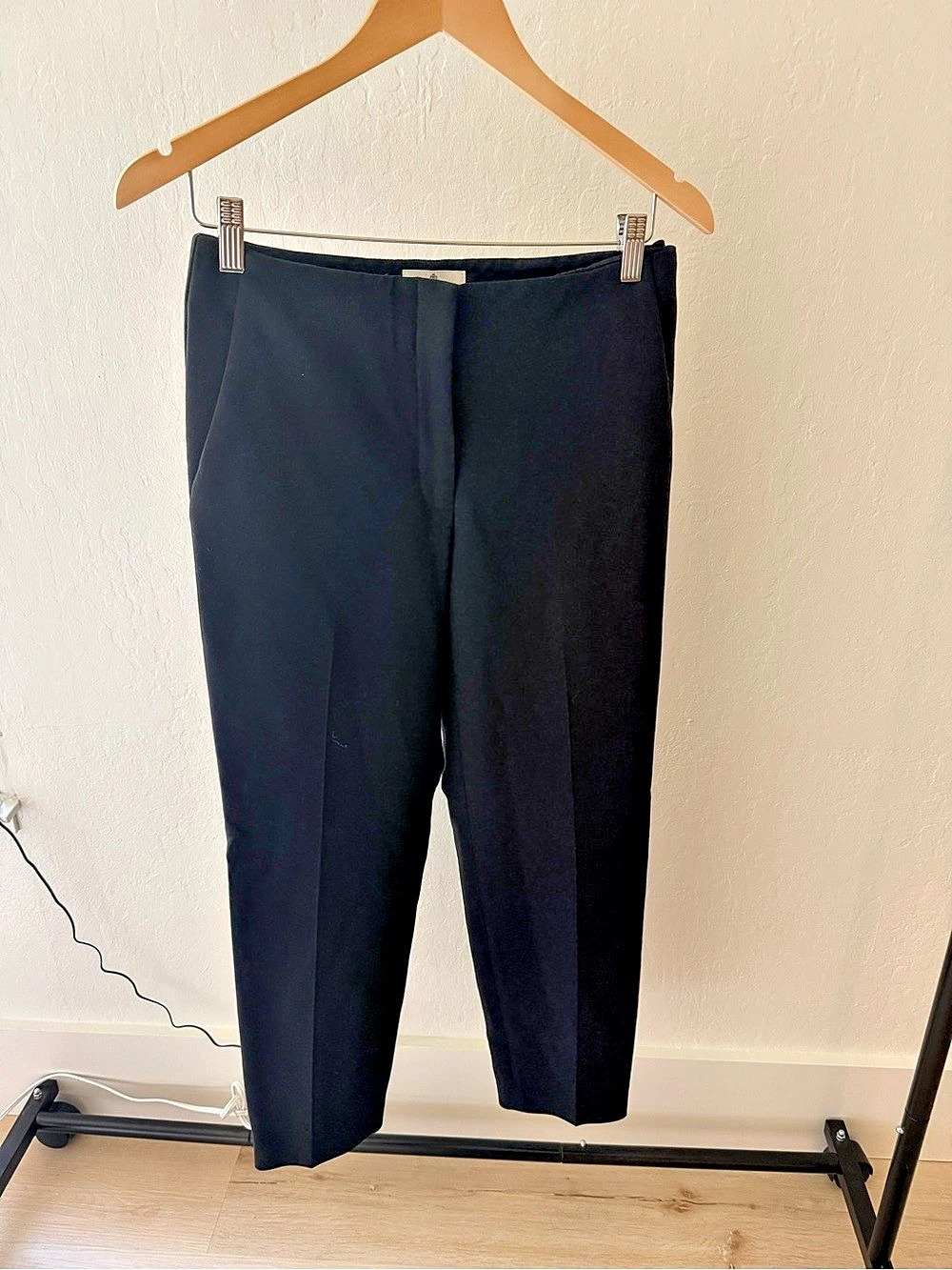 Babaton Pant Straight Leg Pants in Black Size 6